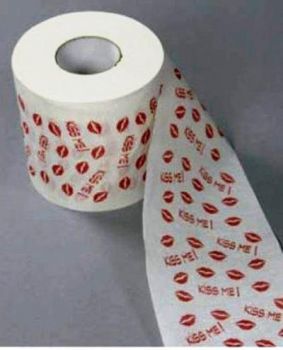 Toilettenpapier Kussmund